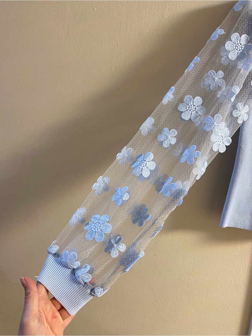 Anthropologie Dolan Sheer Sleeve Applique Sweater Light Blue Knit V-Neck Medium - Picture 8 of 12